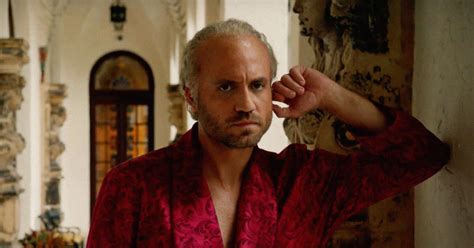 assassinio versace film|Watch The Assassination of Gianni Versace: American Crime .